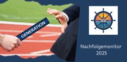 Symbolische Darstellung der Unternehmensnachfolge: Zwei Hände übergeben einen Staffelstab mit der Aufschrift „GENERATION“ auf einer Laufbahn, daneben ein Logo mit Steuerrad und Sonnenuntergang – Hinweis auf den Nachfolgemonitor 2025.